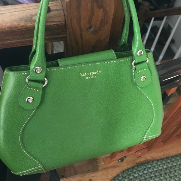 kate spade Handbags - Authentic Kate Spade purse